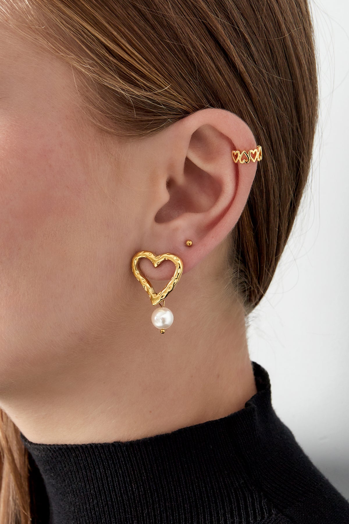 Ear cuff met hartjes