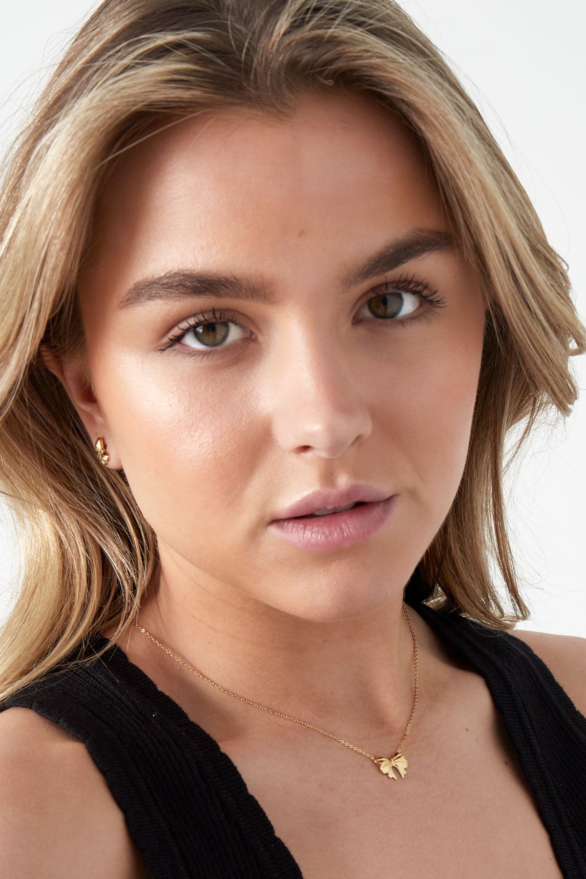 Minimalistische ketting met strikje