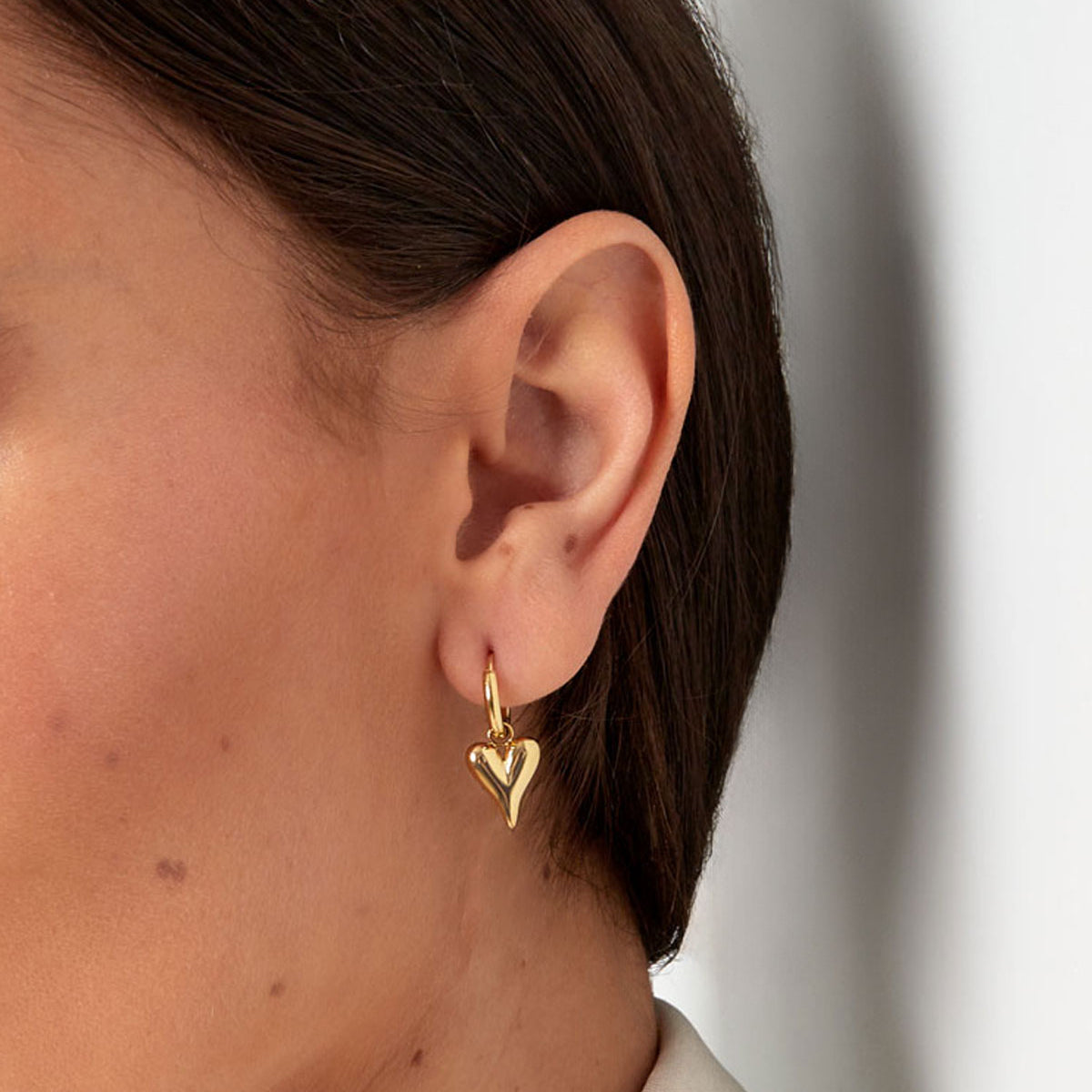 Minimalistische oorbellen hartje