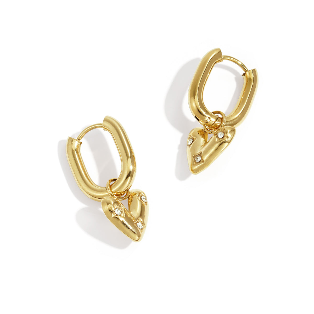 Minimalistische oorbellen hartje en steentjes