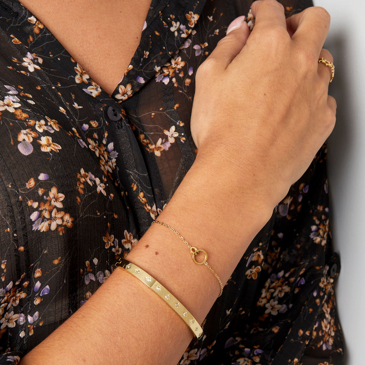 Stainless steel armband met verbonden cirkels