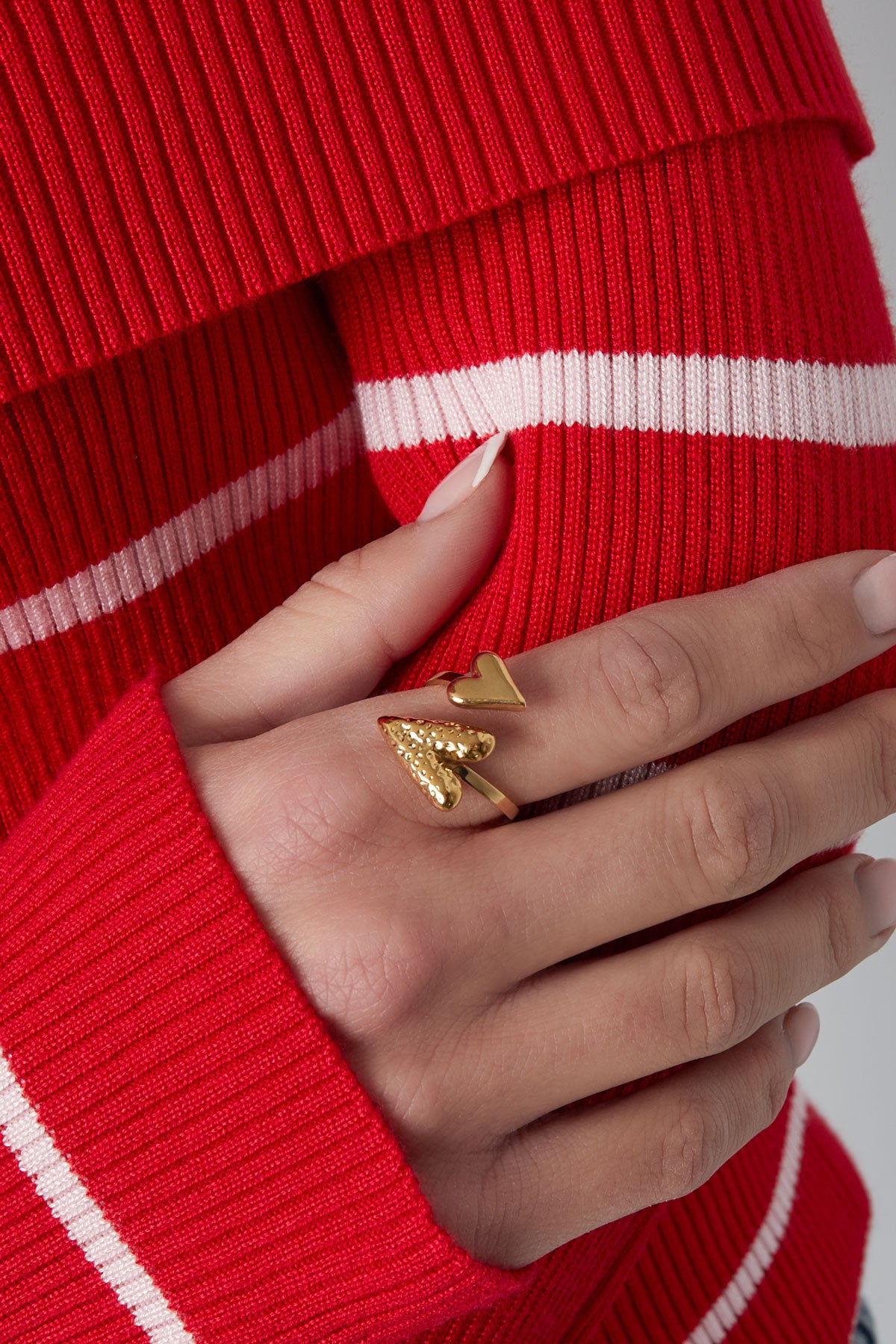 Verstelbare ring met hartjes