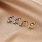 Minimalistische oorbellen libelle goud