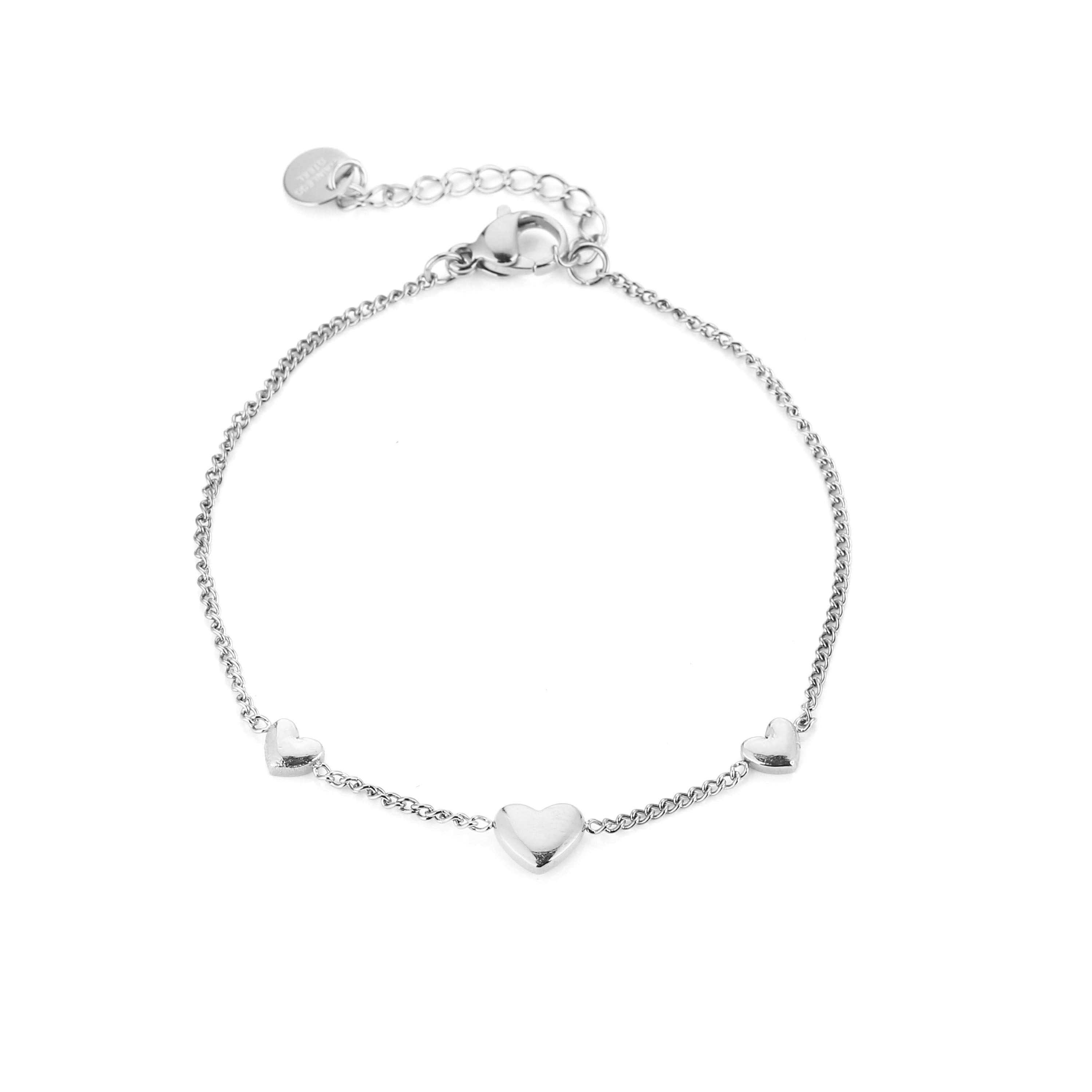 Minimalistische armband met hartjes