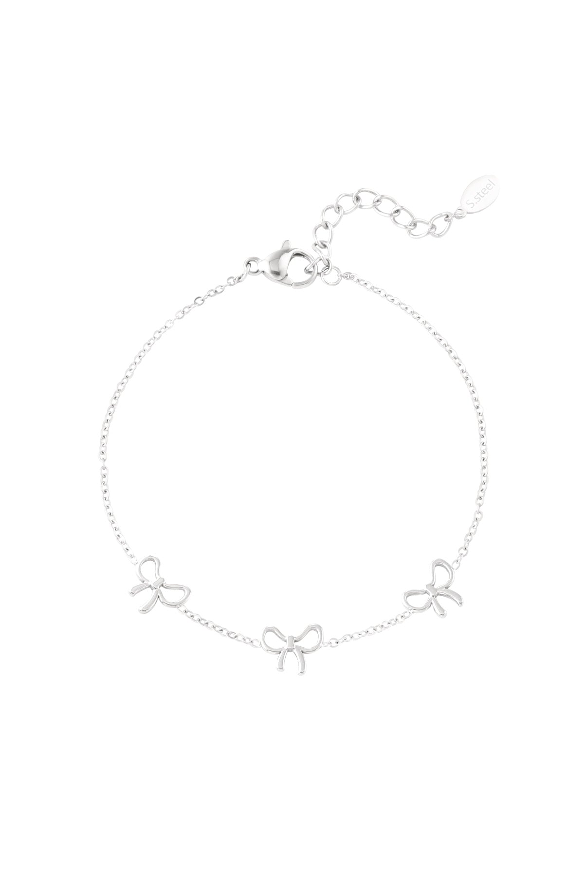 Minimalistische armband met strikjes