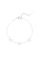 Minimalistische armband met strikjes