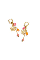 Goudkleurige premium stainless steel oorhangers met bloem en gekleurde kralen