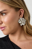 Statement oorbellen bloem en steentjes