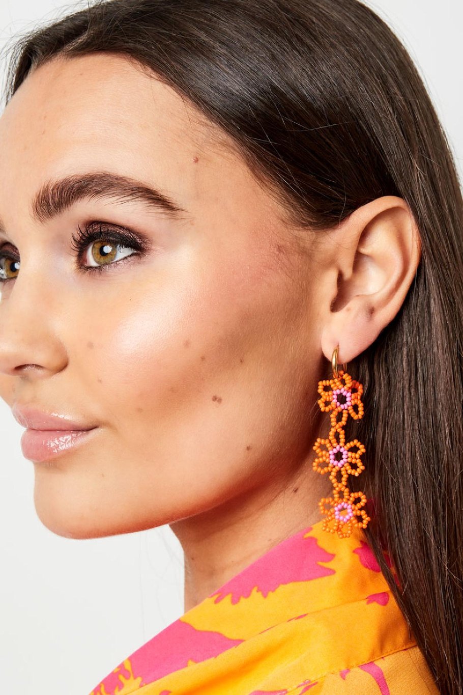 Statement oorbellen met drie bloemen